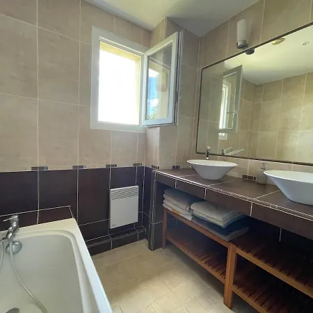 Welcome To Cassita With Pool And Air Conditioning Nîmes